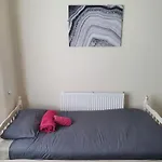 12 Person 6 Bedroom Self Catering House